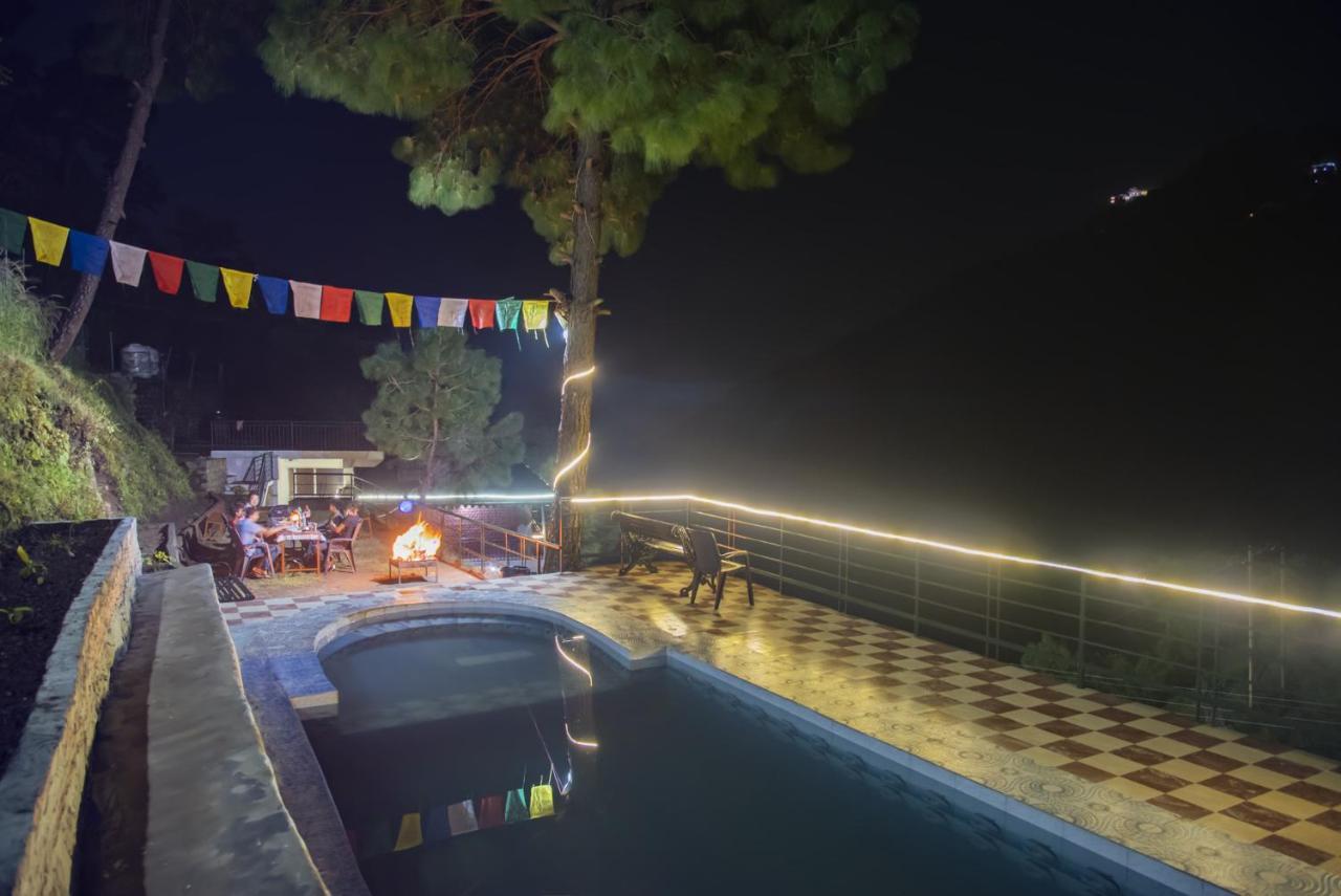 Safarmaina Resort Kasauli Eksteriør bilde