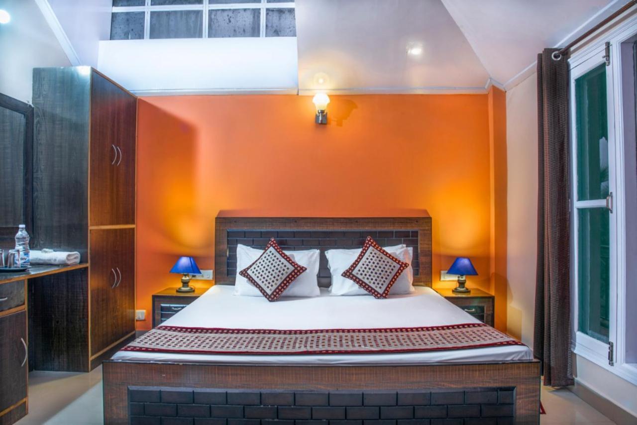 Safarmaina Resort Kasauli Eksteriør bilde