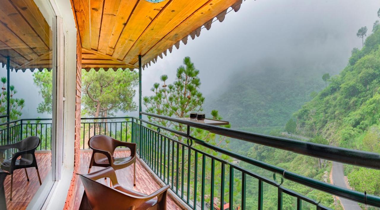 Safarmaina Resort Kasauli Eksteriør bilde