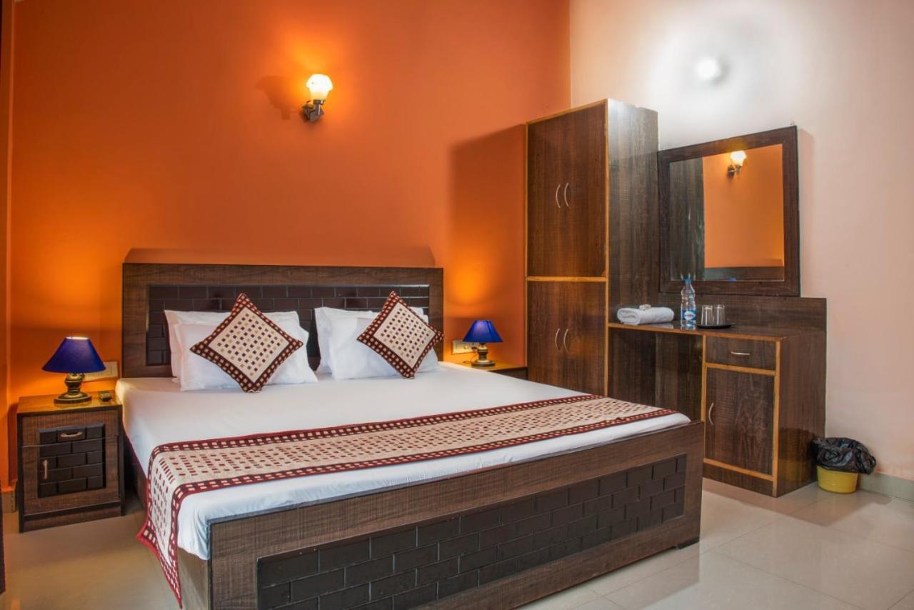 Safarmaina Resort Kasauli Eksteriør bilde